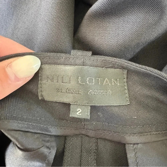 Nili Lotan Pleated Wool-Blend Tapered Leg Pants - Picture 9 of 10